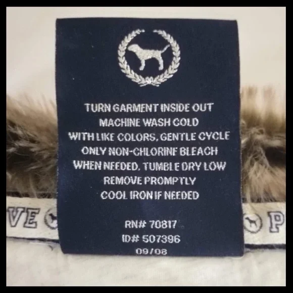 PINK Victoria's Secret Velour Bling Tracksuit - Picture 8 of 10